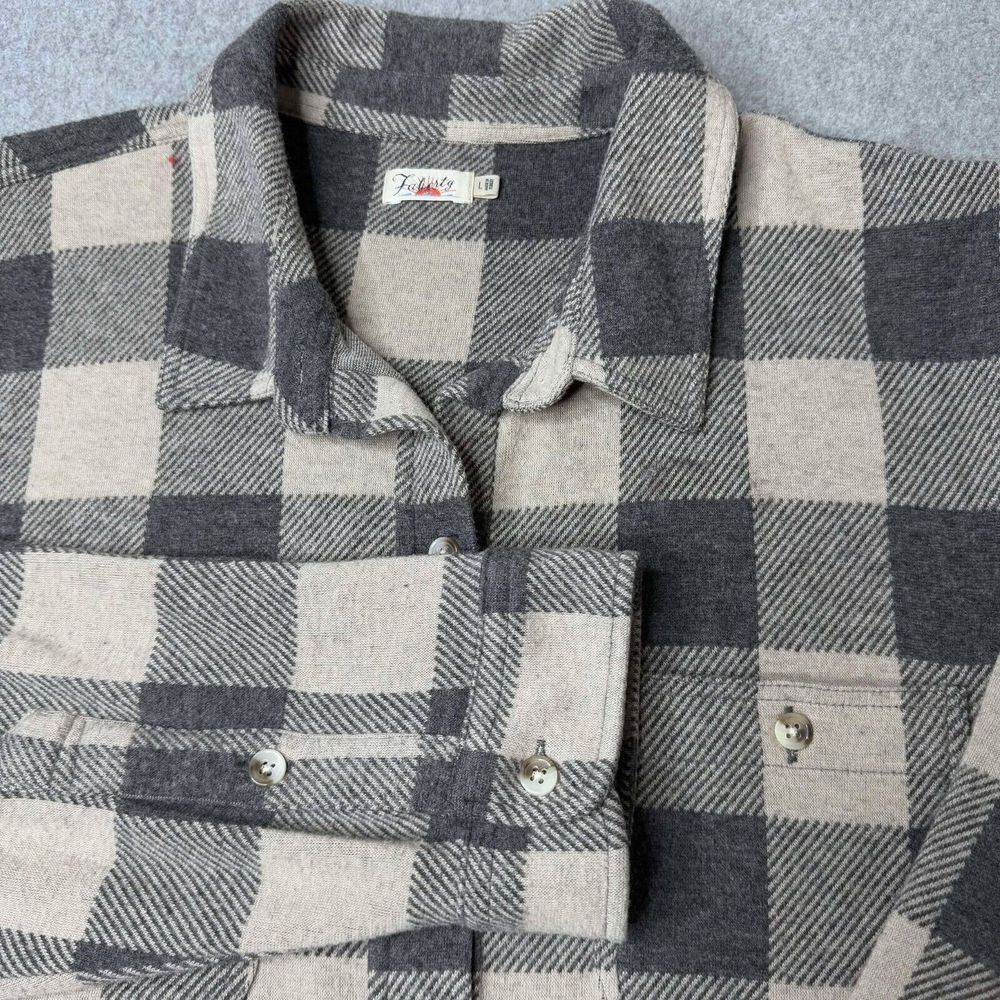 Faherty Gray and Cream Plaid Casual Button Down Shirt